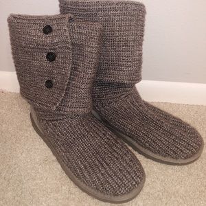 UGG Women’s Classic Cardy Knit boots